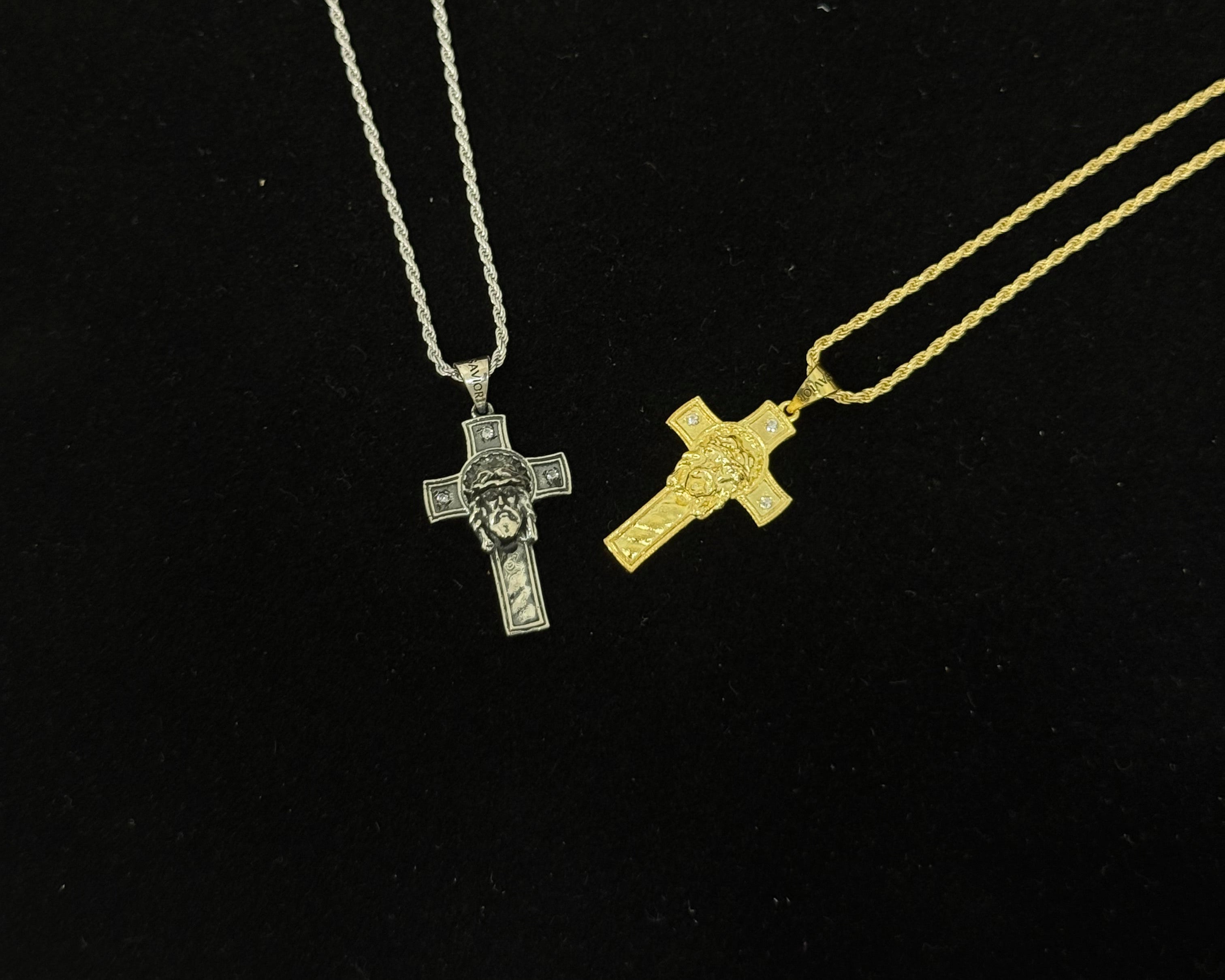 Collana Jesus